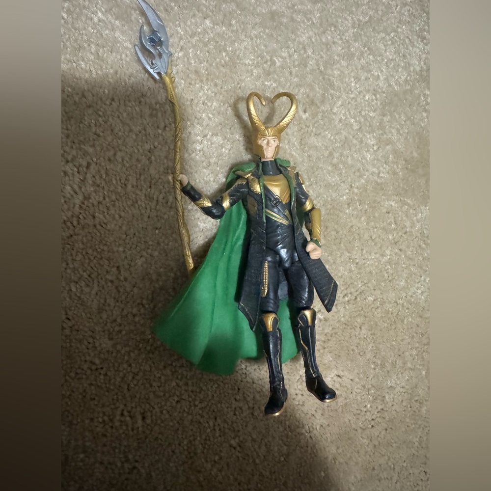 Marvel Universe Loki Action Figure 4.5 (No Box)